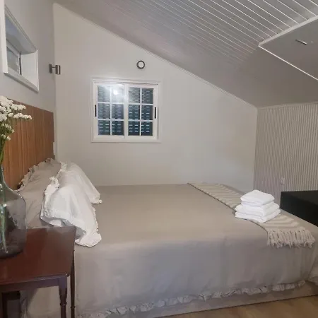 Casa Branca Douroriver * Meijoadas