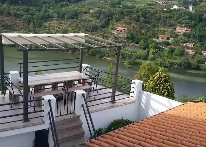 Casa Branca Douroriver * Meijoadas