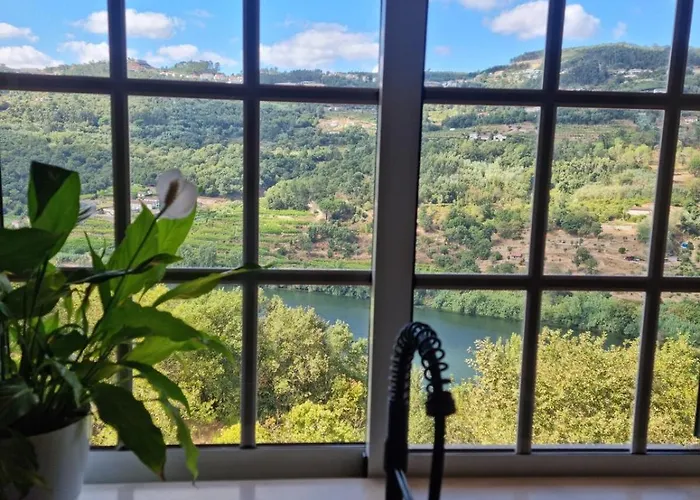 Casa Branca Douroriver Hébergement de vacances Meijoadas