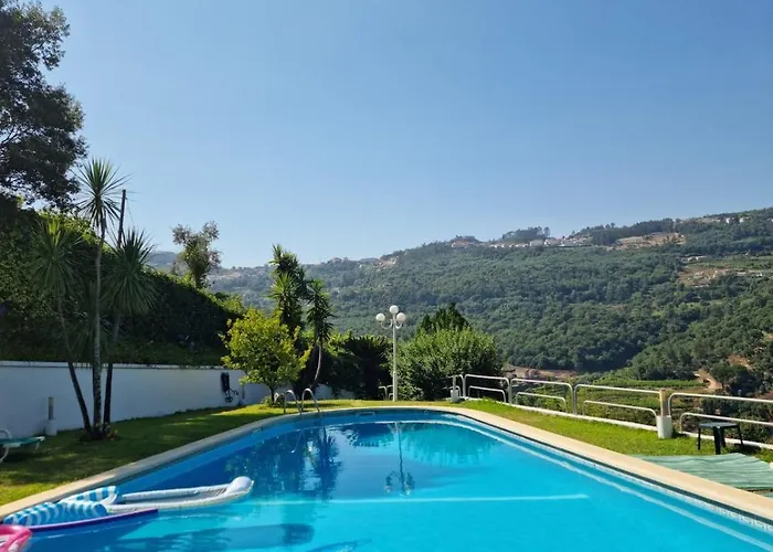 Holiday home Casa Branca Douroriver Meijoadas